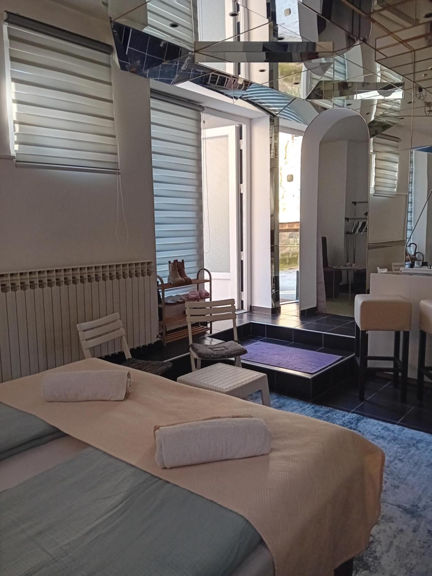 Floki Studio In The Center Sarajevo Ngoại thất bức ảnh